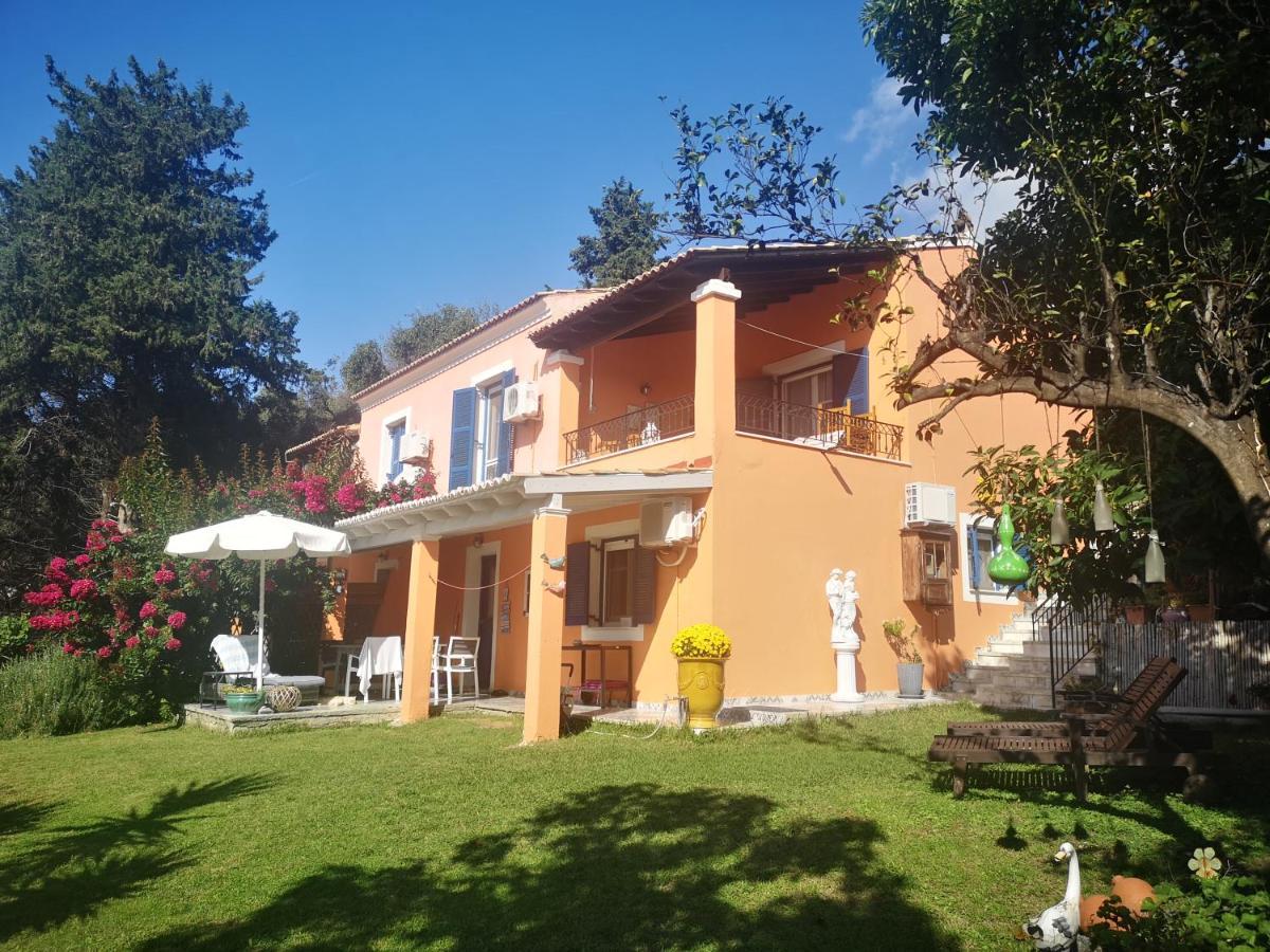 Villa Leena Paramonas  Exterior foto